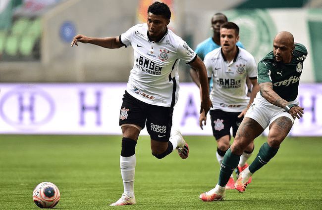 的表现打动 的表现打动