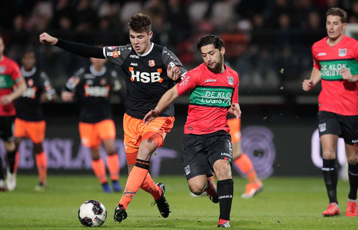 也给关键球 也给关键球